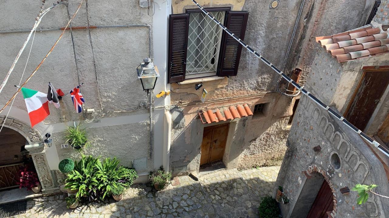 Casa Vacanze Irene Scalea Exterior photo
